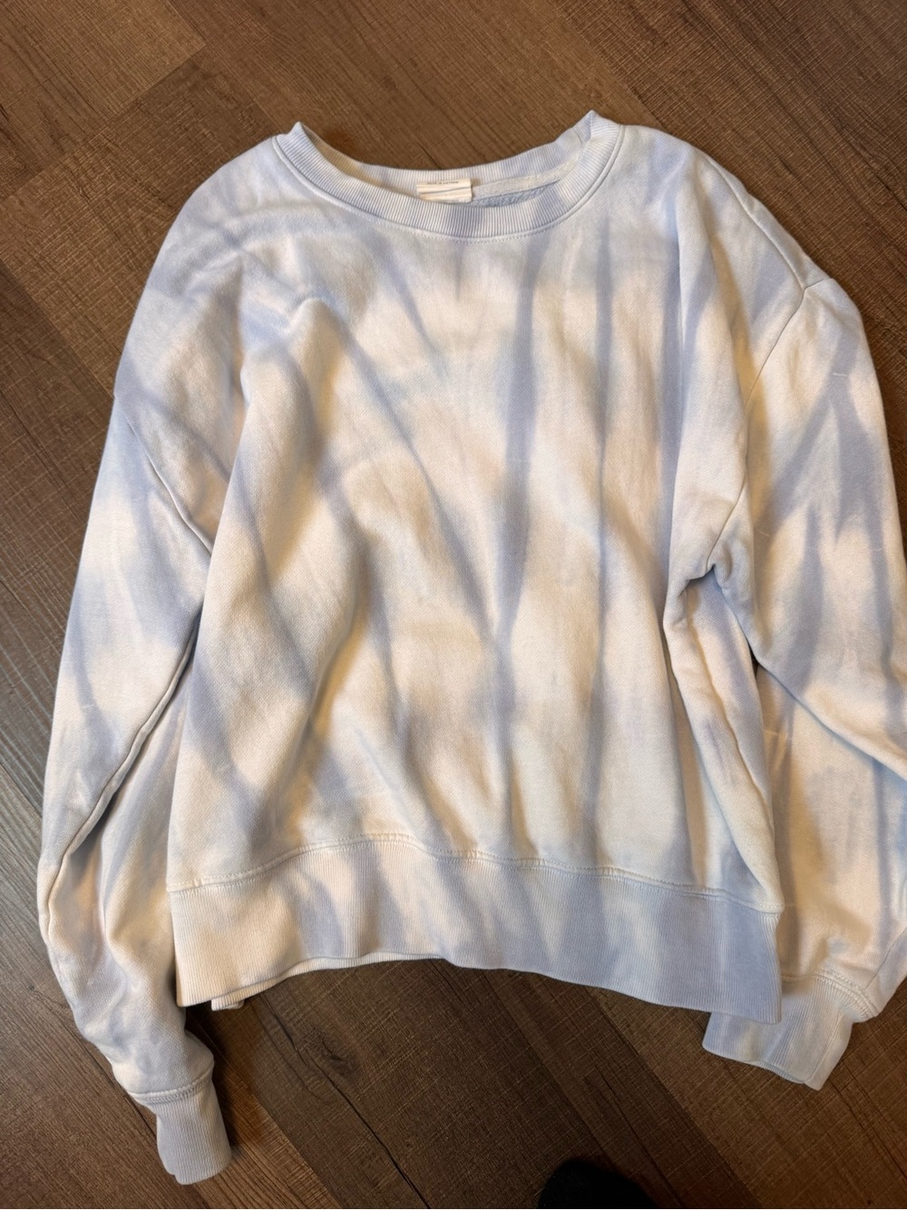 GAP Kids Tie-Dye Sweatshirt in Light Blue and White